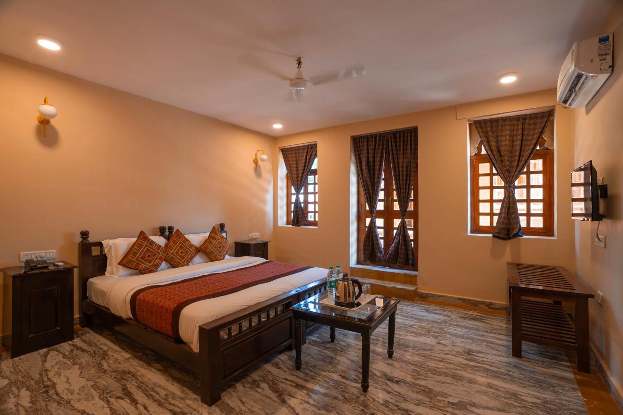 Hotel Helsinki House Jaisalmer Buitenkant foto